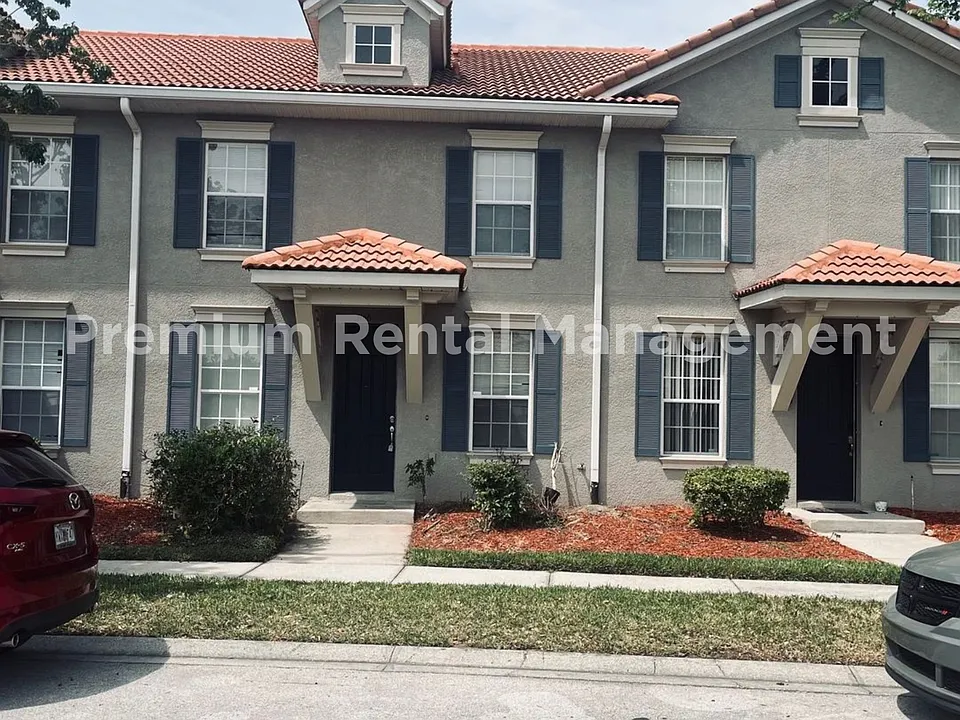 3166 Riachuelo Ln