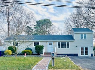 122 Meridian Dr, Brick, NJ 08724
