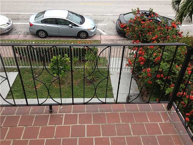 1st image of 1135 Euclid Ave APT 08