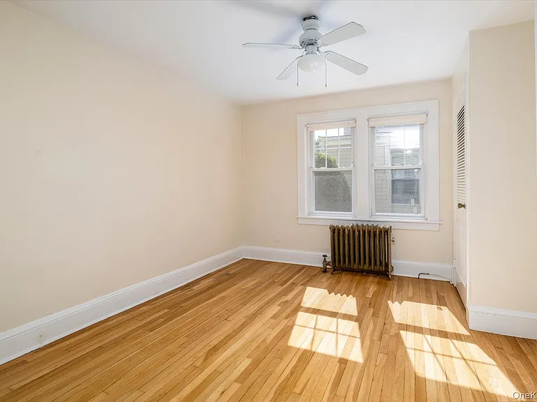 121 Raymond St #1 — Photo 7