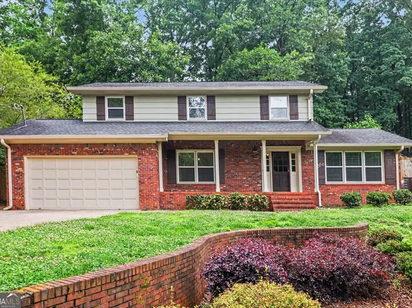 1183 Cumberland Valley Rd, Gainesville, GA 30501