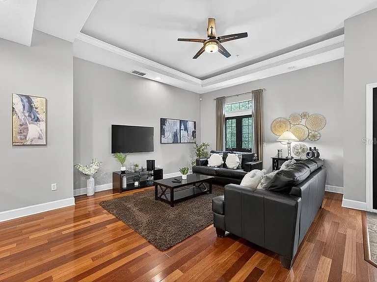 14525 Damai Ln #14525 — Photo 11