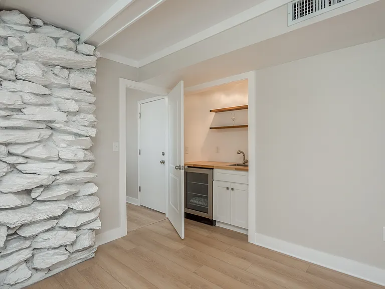 4509 Old Orchard Dr — Photo 36