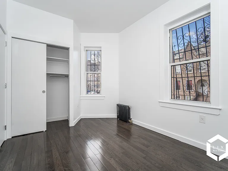 102 Dahill Rd #1R — Photo 15