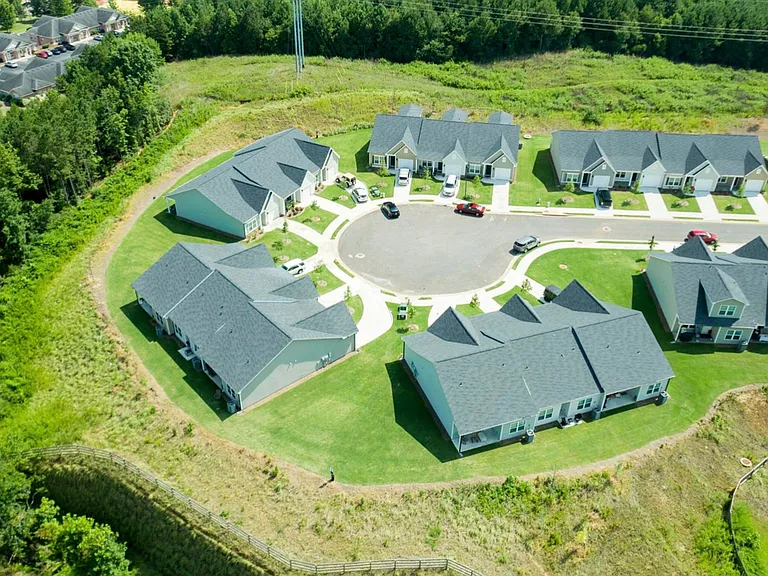 Covey Homes Dawson Ridge — Photo 48