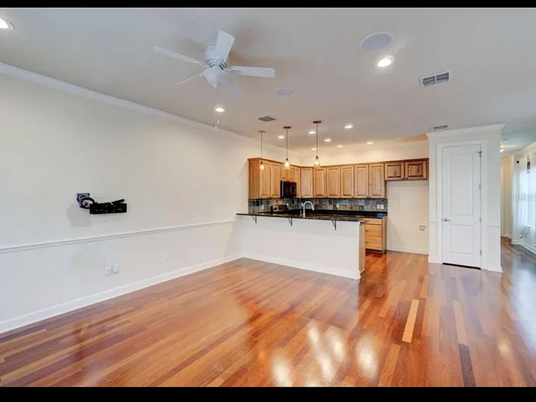 1443 Harmon Ave — Photo 7