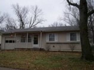 5225 SW 31st St, Topeka, KS 66614