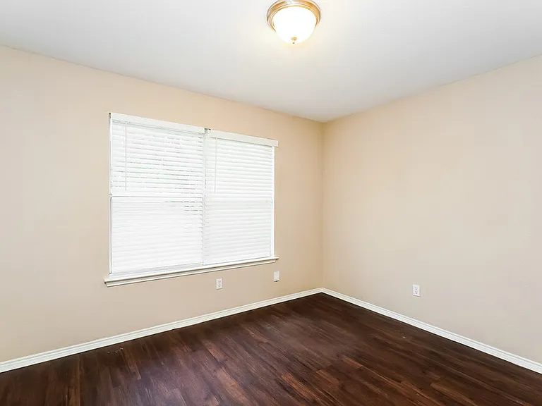 348 Dakota Ridge Dr — Photo 13