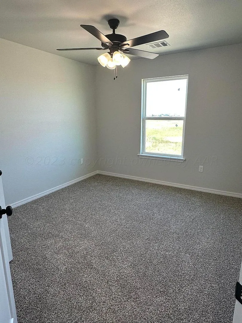 14100 Daisy Drive — Photo 3