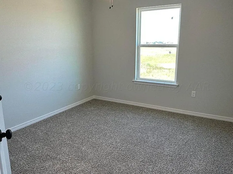14100 Daisy Dr — Photo 3