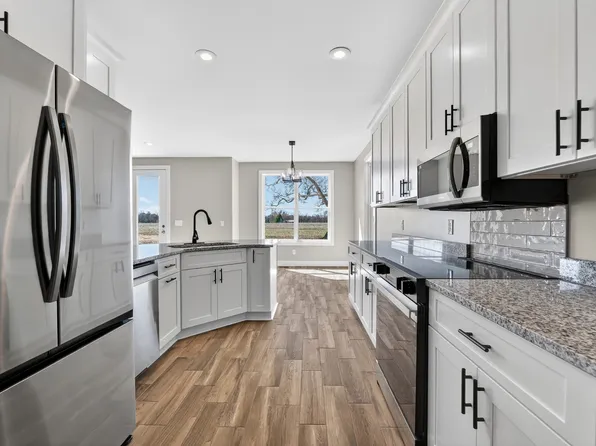 37 Old 64 Hwy, Flintville, TN 37335