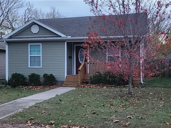 213 W Kansas St, Pittsburg, KS 66762