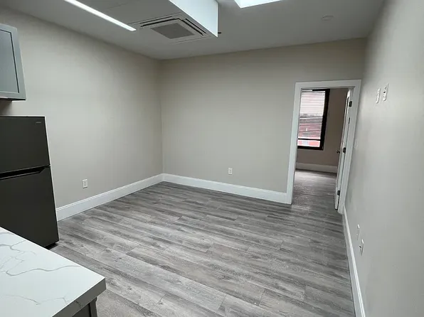 366 Broadway #306, Everett, MA 02149