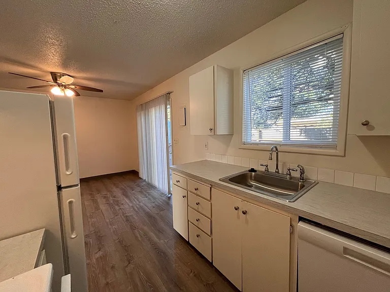 S815 - Star Apartments — Photo 64