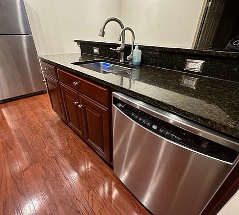 3rd image of 7400 River Rd APT 315