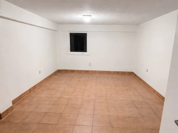 (undisclosed Address), Yonkers, NY 10701