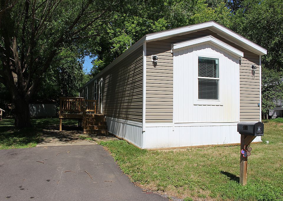 1st image of 3700 28th St Lot 358