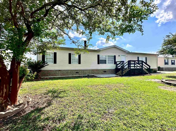 39069 Little Creek Dr, Gonzales, LA 70737