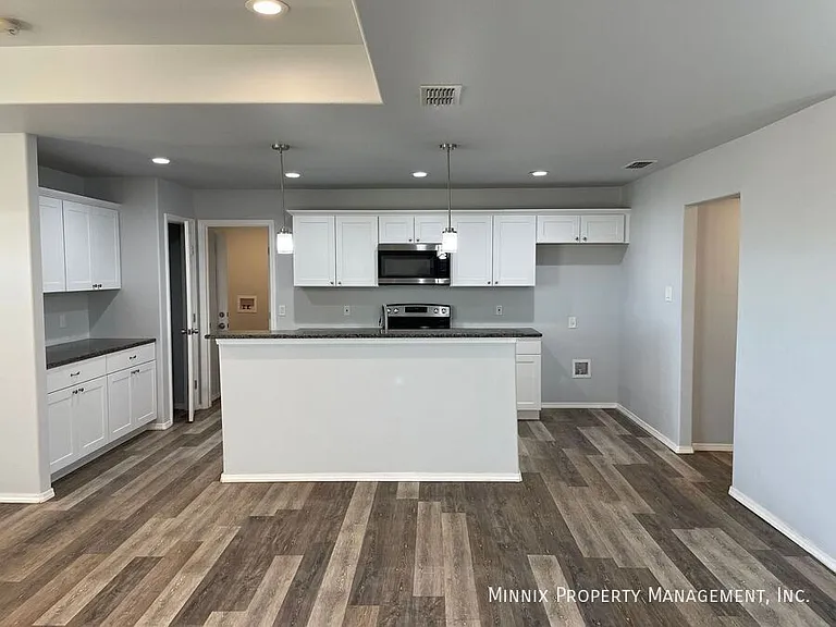 8414 11th St #1 — Photo 4