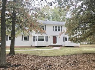280 Mohawk Trl, Bridgewater, NJ 08807