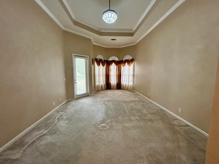 9249 Pineville Dr — Photo 12