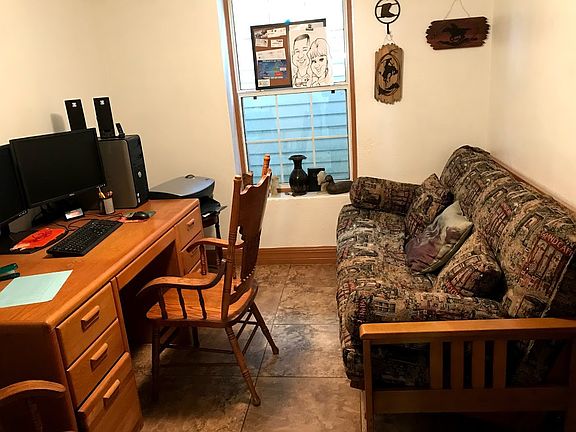3rd image of 608 Mound Ave