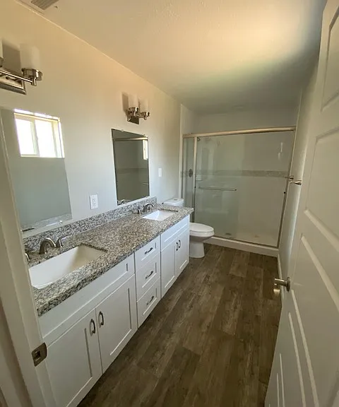 1141 W Elna Rae St — Photo 5