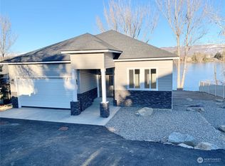 2908 Riviera Blvd, Malaga, WA 98828