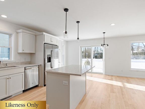 5th image of 76 Greenbrook Circle #9