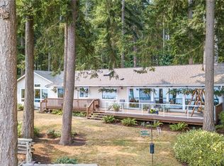 4932 Jones Rd, Oak Harbor, WA 98277
