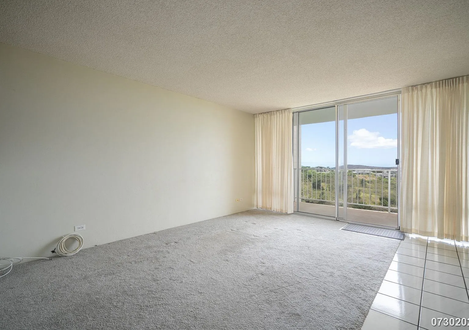 $3,000 / 2 Bed / 2 Bath / 2 Parking Colonnade on The Green — Photo 2