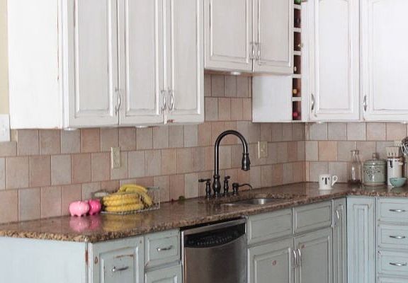 Eat-in Kitchen