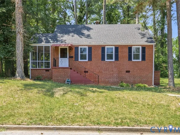 1584 Mount Vernon St, Petersburg, VA 23805