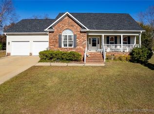 5440 Arnette Rd, Hope Mills, NC 28348