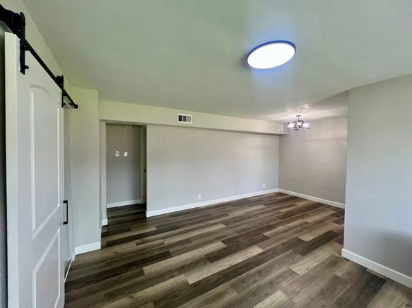 7853 Big Bend Blvd APT 2, Saint Louis, MO 63119