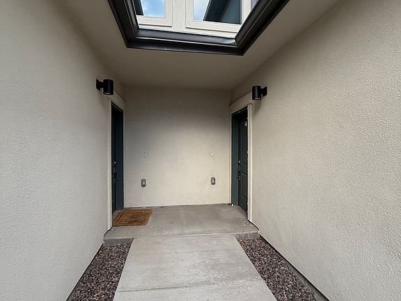 2nd image of 5319 Necker Hts