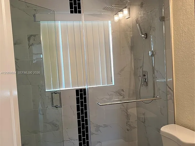 2231 NW 9th Pl — Photo 21