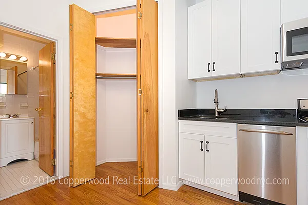 Rented by Copperwood Real Estate | media 19