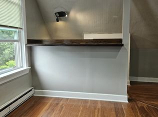 19 Elizabeth St, Attleboro, MA 02703
