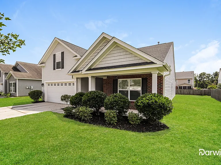 625 Mountain Laurel Cir — Photo 2