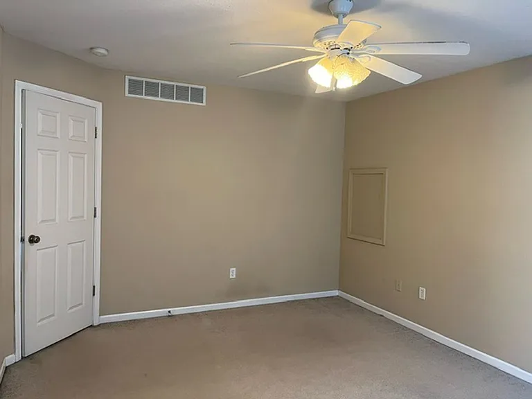 101 Amazon Dr — Photo 12
