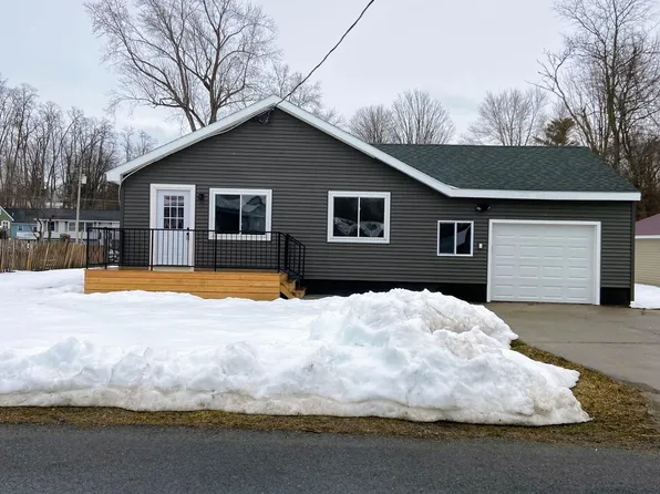 18 E Tremont Street, Glens Falls, NY 12801