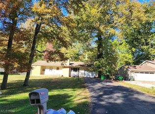2115 Samira Rd, Stow, OH 44224
