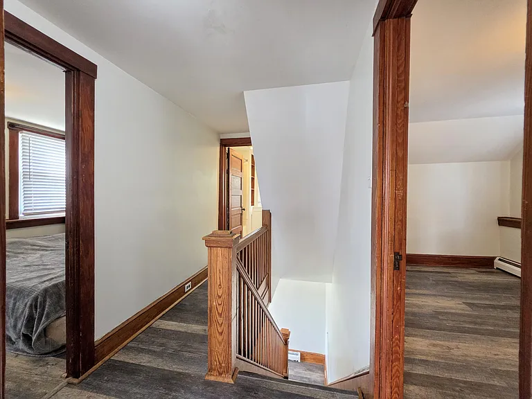 712 S Broad St — Photo 19