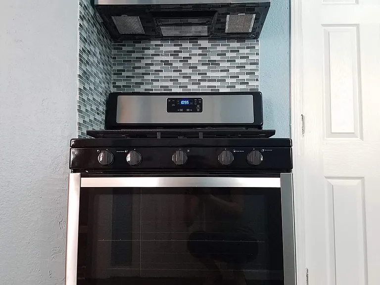 4848 S Honore St #2R — Photo 4