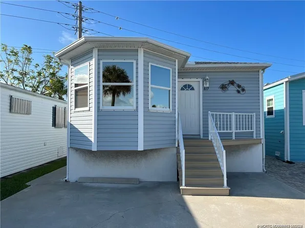 817 Nettles Blvd, Jensen Beach, FL 34957