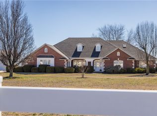 23535 W Highway 12, Gentry, AR 72734