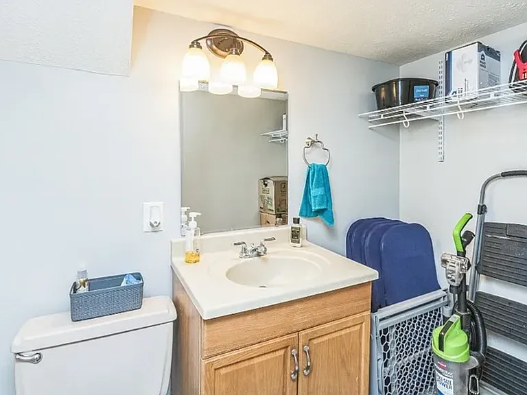 15337 Edgehill Dr — Photo 13