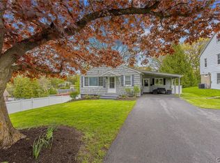 103 Chaumont Dr, Syracuse, NY 13209