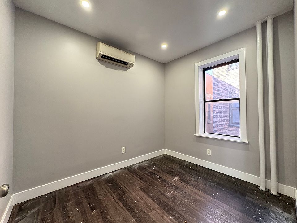 2nd image of 8 Bergen Ave #23